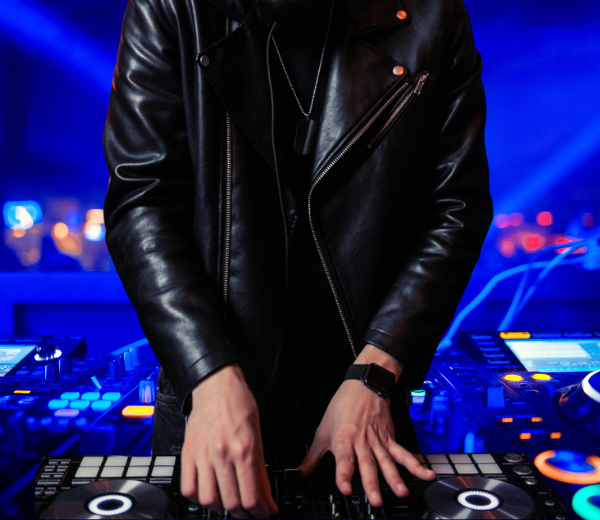 dj 01